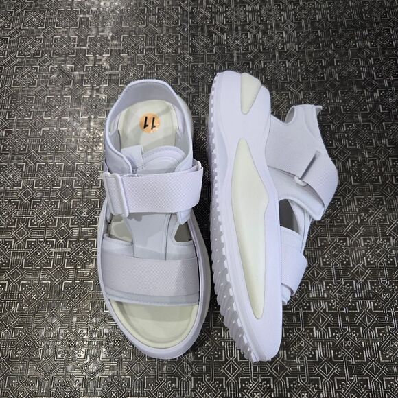 🐢 Adidas NWT Mehana Sandals. - Picture 1 of 13